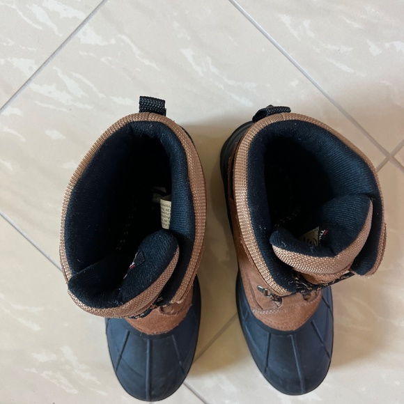 #2752 Kamik Fargo 3M 200G Thinsulate snow winter proof boots US 13
